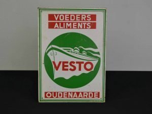 Vesto Veevoeder Oudenaarde Reclamebord, 1950s