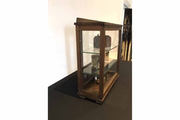 Kleine Toonbank Vitrine uit Hout en Glas - Afbeelding 12